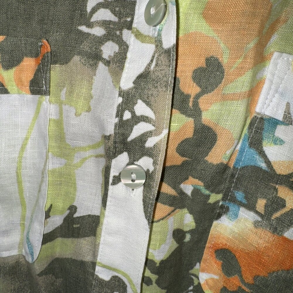 Chico's No-Iron Linen Floral Paradise Shirt Size: 2 US Size 12 - Picture 11 of 16